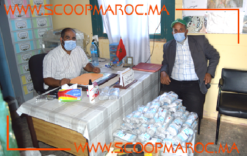 المجتمع المدني يلج مجموعة مدارس بني يخلف بامزورة في مبادرة إنسانية صحية لمحاصرة وباء كورونا