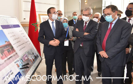 تفاصيل: وزير العدل مرفوقا بعامل إقليم سطات يترأسان مراسيم تدشين مركز القاضي المقيم بالبروج