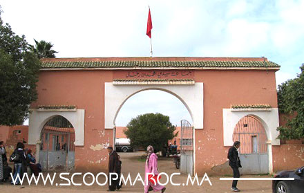 استقالة جماعية من جمعية آباء ثانوية البحثري بخميس سيدي محمد بن رحال تضع رئيس الجماعة في موقف محرج