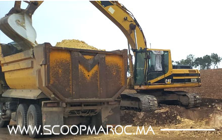 صور وفيديوهات تهيئة طريق بالنفايات بين راس العين وكيسر تشعل الفايسبوك