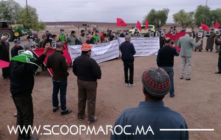 إقليم سطات: نسيج جمعوي باولاد بوزيري يخرج في وقفة احتجاجية للمطالبة بالتنمية وفض البلوكاج التي تعرف جماعة سيدي محمد بن رحال