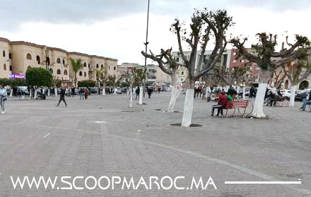 سطات: المجلس الإقليمي يرمي كرة الإنارة العمومية لساحة محمد الخامس في شباك مرمى المجلس البلدي