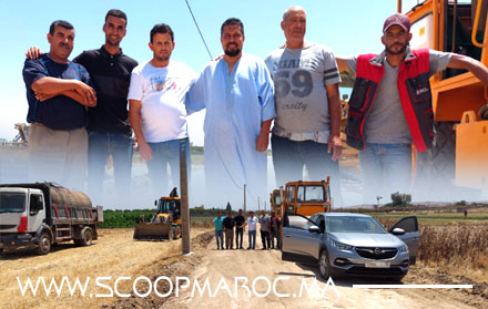 برافو..الشاب عبد الهادي مطراوي بمبادرة شخصية يفك العزلة على دواوير سيدي العايدي دون اللجوء إلى المال العام الجماعي