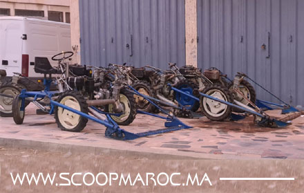 معرض للآليات الفلاحية فوق الرصيف الجماعي يسائل مسؤولي سطات